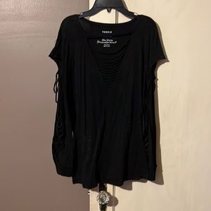 Torrid slashed black top size 1